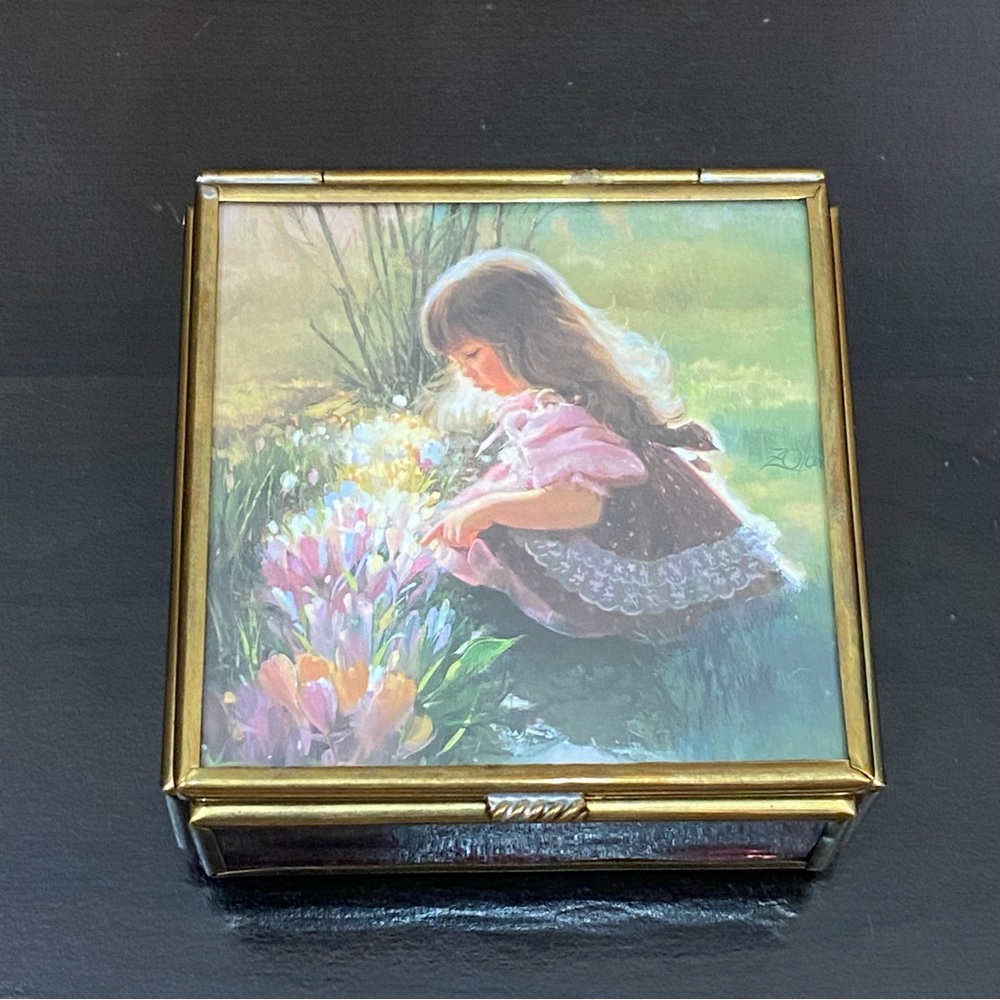 Vintage Artwork 1993 PEMBERTON & OAKES Handcrafted Via Vermont 3X3 Trinket Box